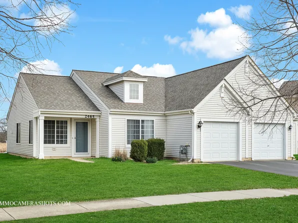 2465 Roxbury Ln, Montgomery, IL 60538