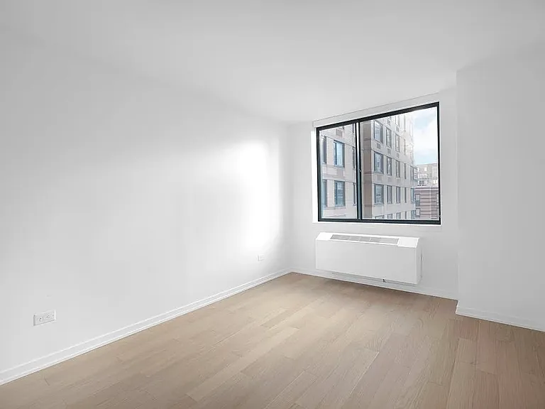 75 W End Ave #P10D — Photo 7