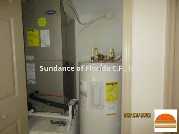 5th image of 437 Columbia Ave
