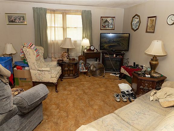 4th image of 120 Buhl Rd