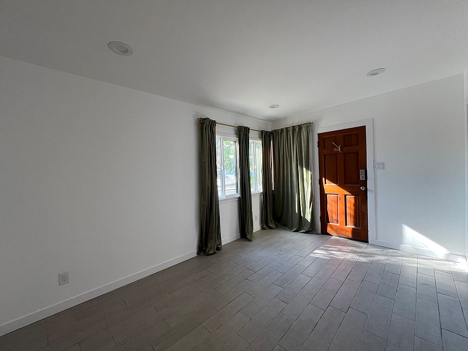 1st image of 6226 Buckler Ave Floor 1