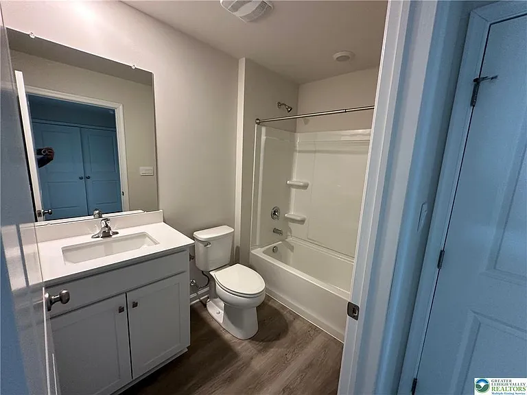 1145 Martin Rd — Photo 34