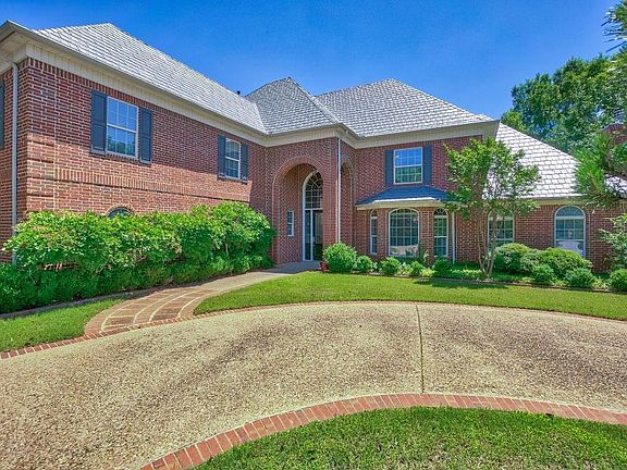 2nd image of 3600 Rosebud Dr