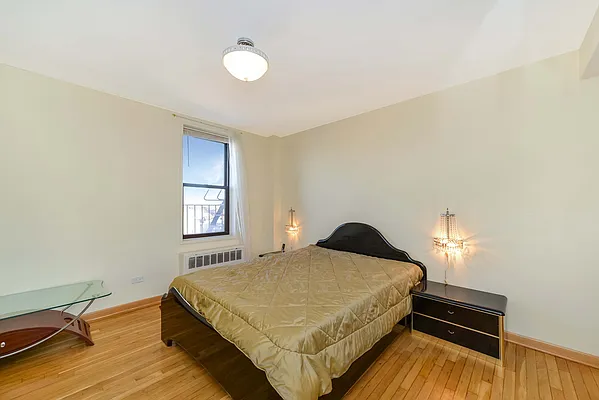 Sold by Amerihomes Realty of NY | media 11