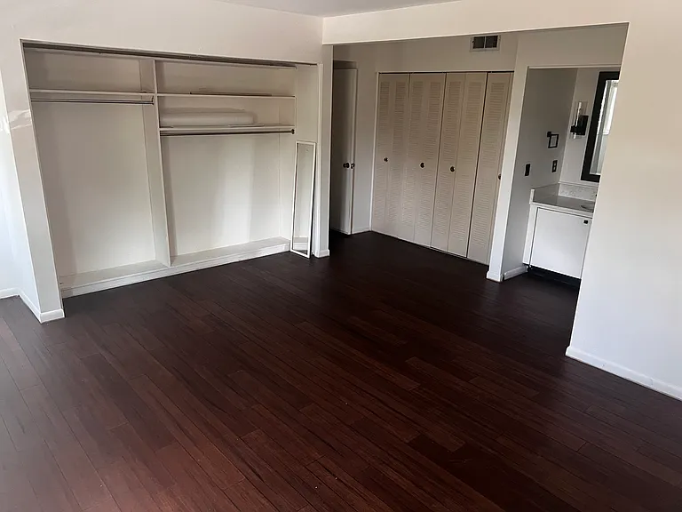 1900 Richard Jones Rd #X5 — Photo 13