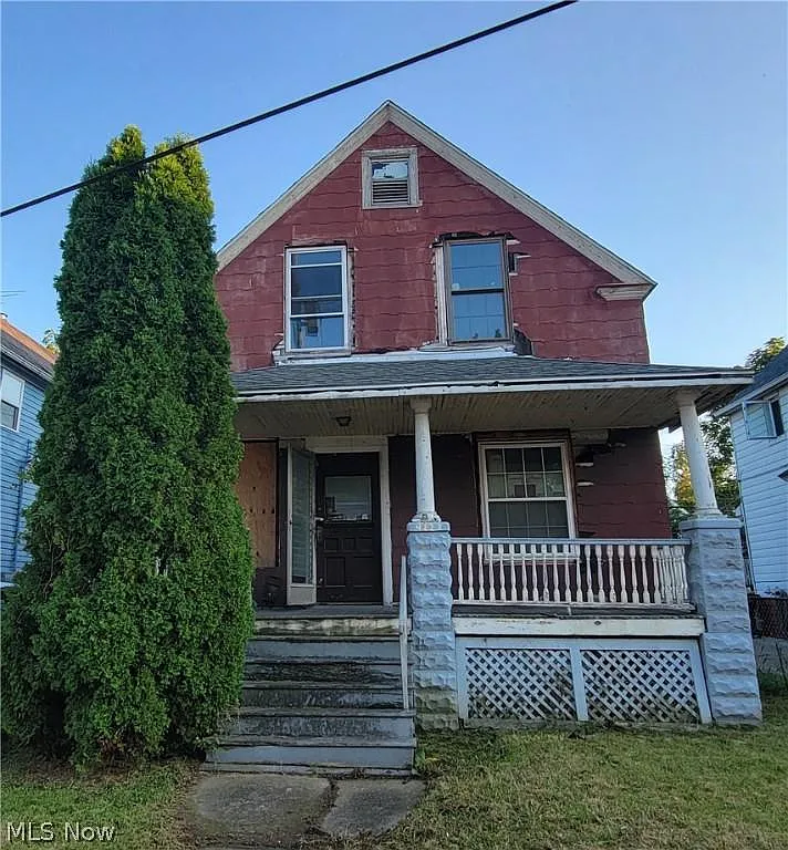 4223 Clybourne Ave photo 1