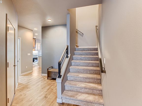 2nd image of 12342 NE 114th St