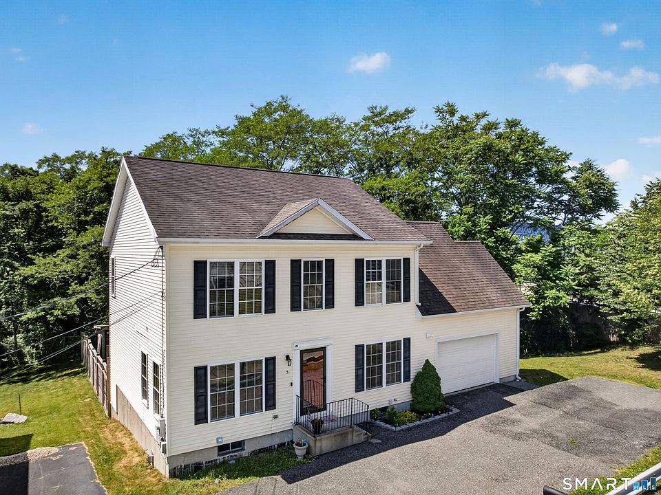 1st image of 5 Grove Avenue