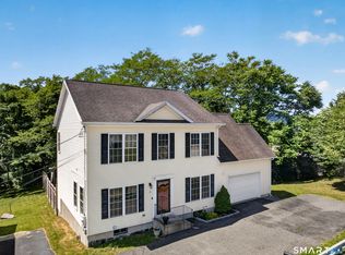5 Grove Avenue, Groton, CT 06340
