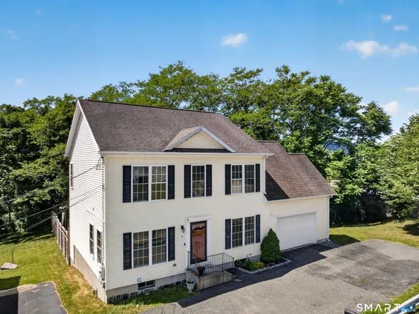 5 Grove Avenue, Groton, CT 06340