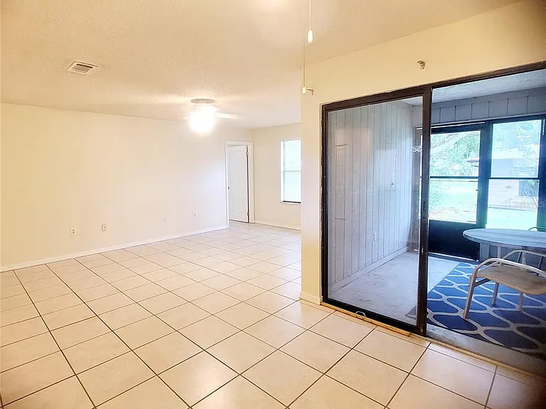 5323 11th Street Cir E — Photo 13