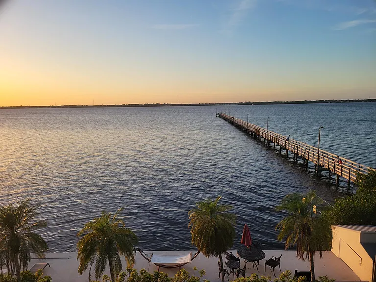 Tarpon Pier Will hopefully be rebuilt by city