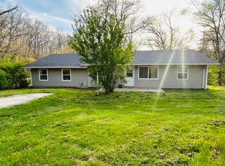 8171 County Route 405, Fulton, MO 65251