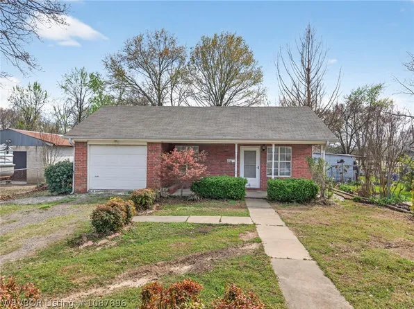 3114 Oak Grove St, Fort Smith, AR 72904