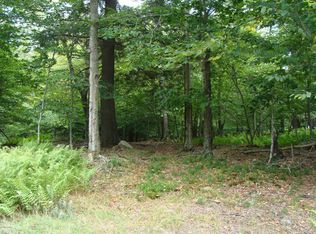 47 Oneida Dr, Gouldsboro, PA 18424