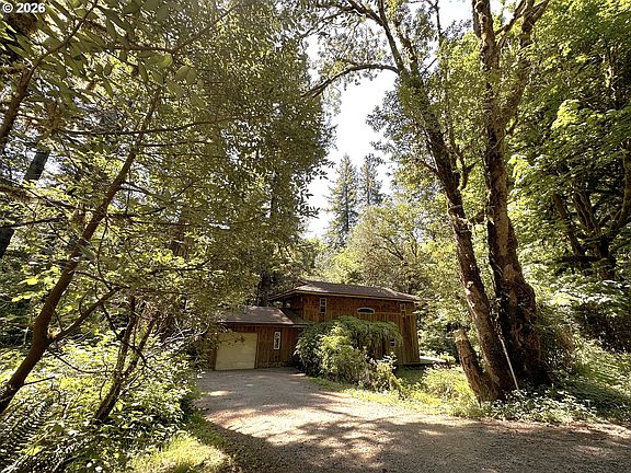 5th image of 14940 Glenn Creek Rd