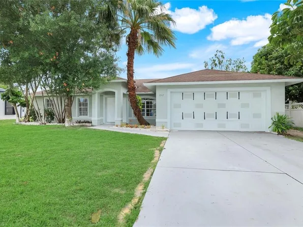 1717 43rd ST SW, NAPLES, FL 34116