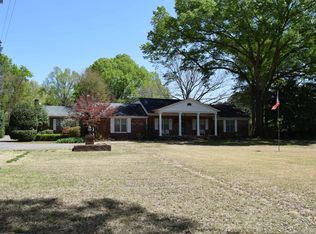 9305 Forest Station Ln, Collierville, TN 38017