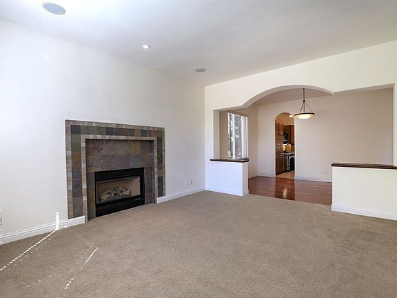 4th image of 4400 Bijan Ct