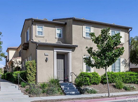 2nd image of 37351 Paseo Tulipa