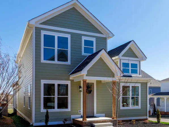 329 Augusta Ave, Pleasant View, TN 37146