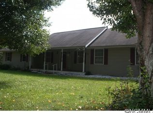 536 Cane Creek Rd, Fletcher, NC 28732