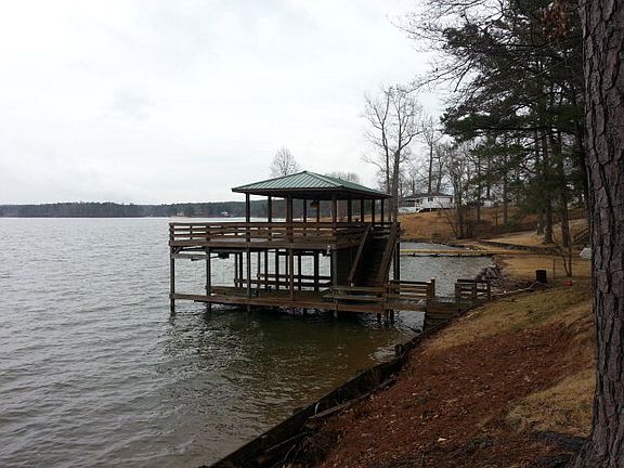 5th image of 263 Lee Road 793
