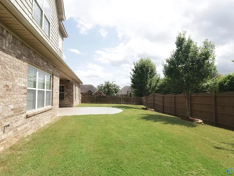 101 Mill Ridge Dr — Photo 36