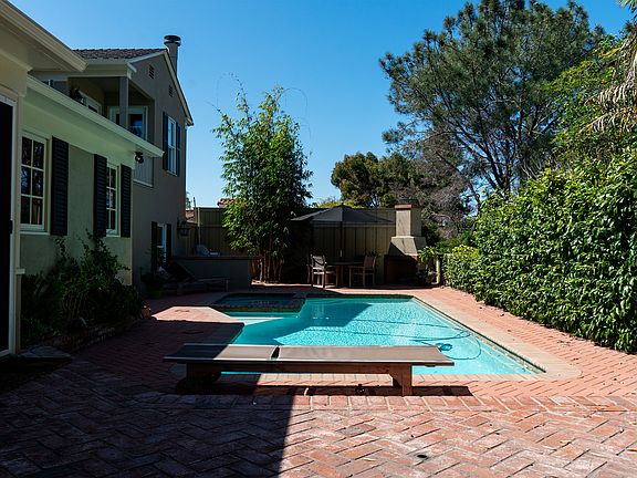 2nd image of 649 Torrance St