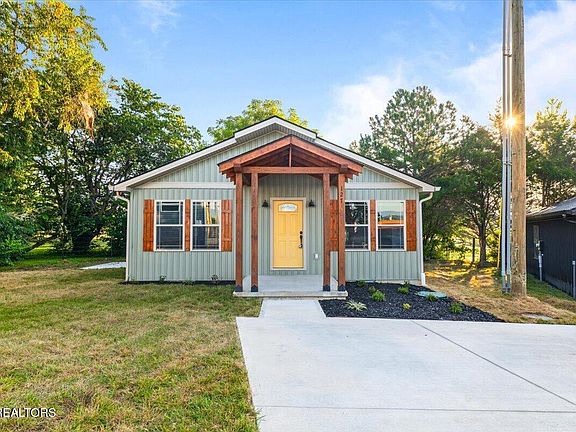 5th image of 127 Azalea Ln #4