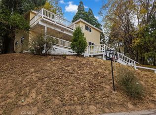 398 Dunant Dr, Crestline, CA 92325
