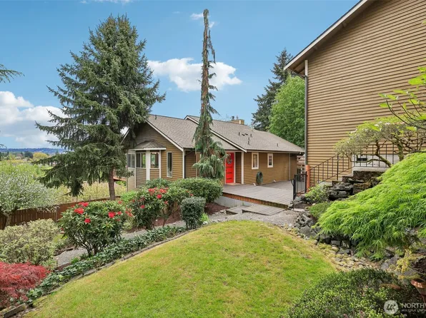 709 22nd Street SW, Puyallup, WA 98371