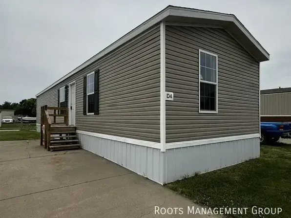 1010 Reservation Rd, Hays, KS