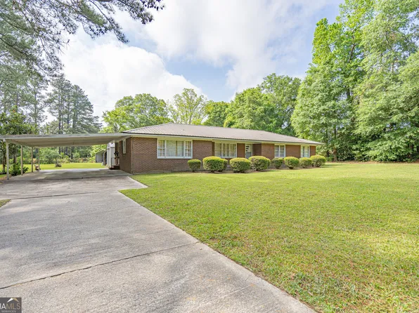 8658 Burkhalter Rd, Statesboro, GA 30461