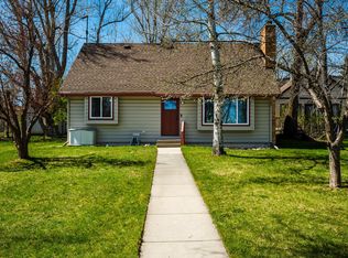 1736 Warren Ave, Sheridan, WY 82801