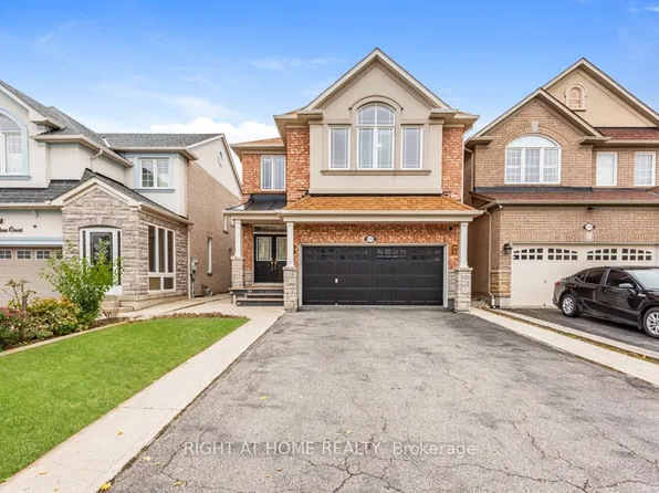 7276 Golden Meadow Ct, Mississauga, ON L5W 0B8