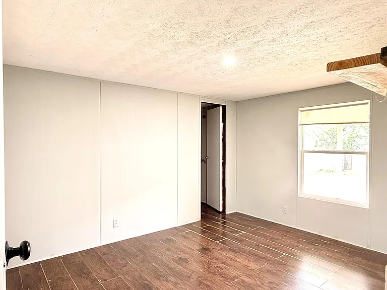 11115 Hayslip Ln — Photo 22
