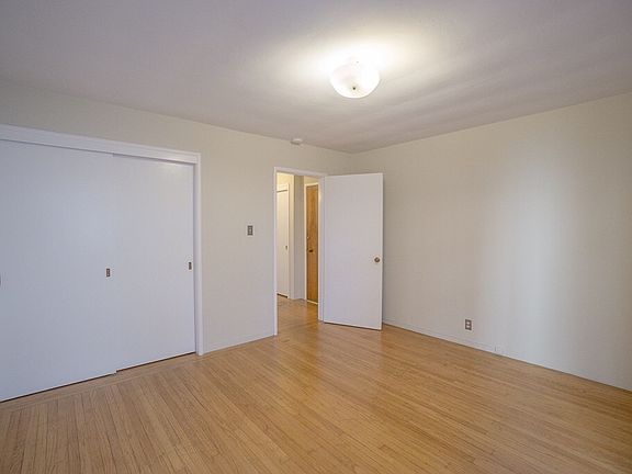 4th image of 2430 Steiner St APT 5