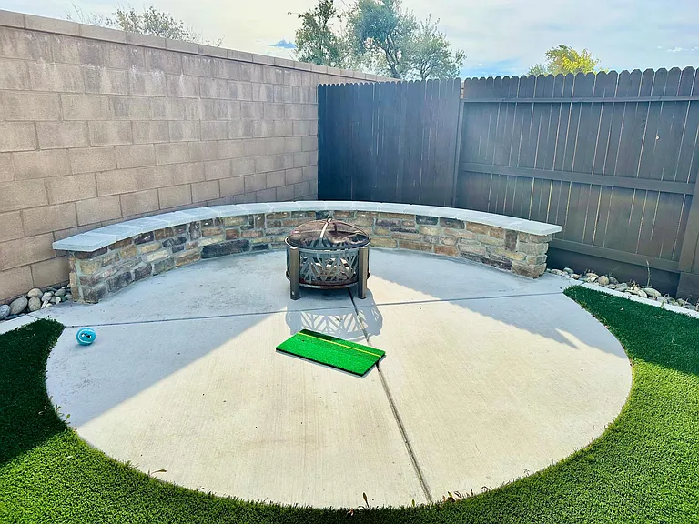 996 Ponderosa Way W — Photo 23
