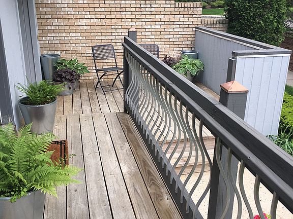 Front Deck