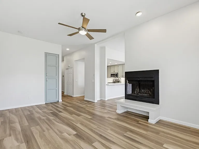 270 Dahlia Ave #9-1 — Photo 10