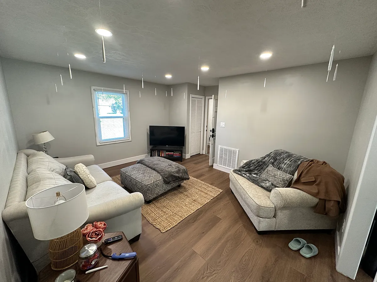 Building Photo - 2437 Old Forest Rd #A