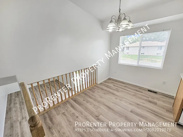 4409 S 900 W — Photo 11