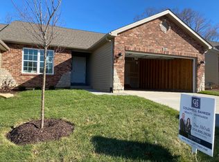 5219 Gutermuth Rd #102, Saint Charles, MO 63304