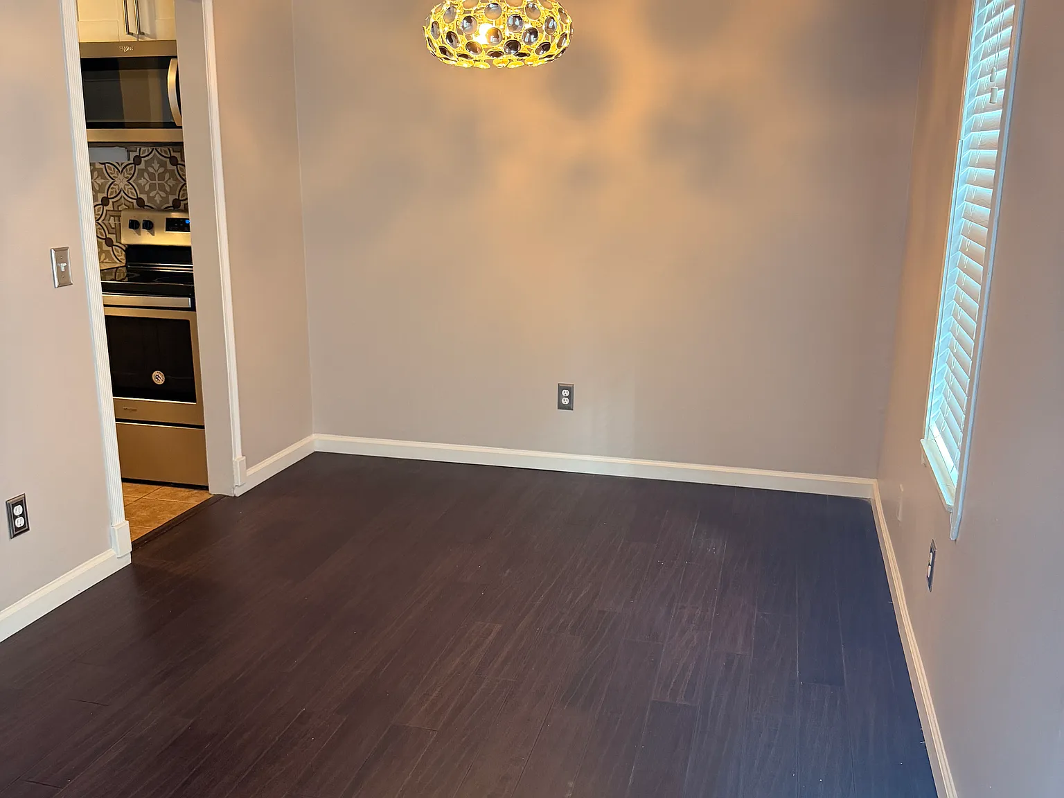 2 bed, 1047 sqft, $1,450 — Photo 4
