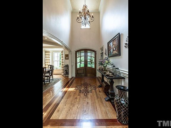 4th image of 6625 Rest Haven Dr
