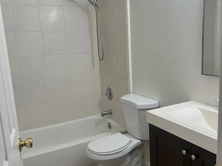 1361 Calabazas Ct — Photo 4