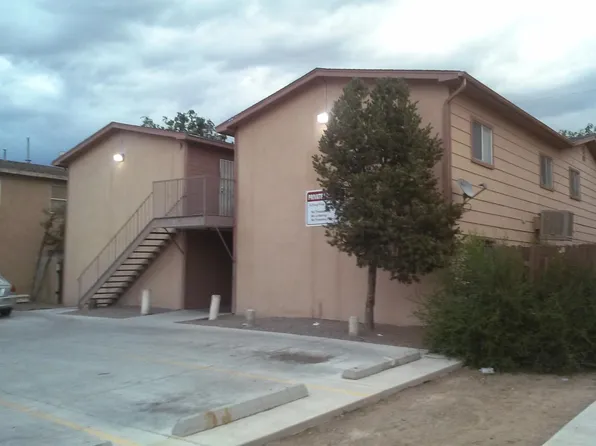 148 General Arnold St NE APT 4, Albuquerque, NM 87123
