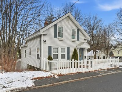7 Mystic St, Methuen, MA, 01844