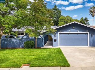 1881 Emerald St, Concord, CA 94518